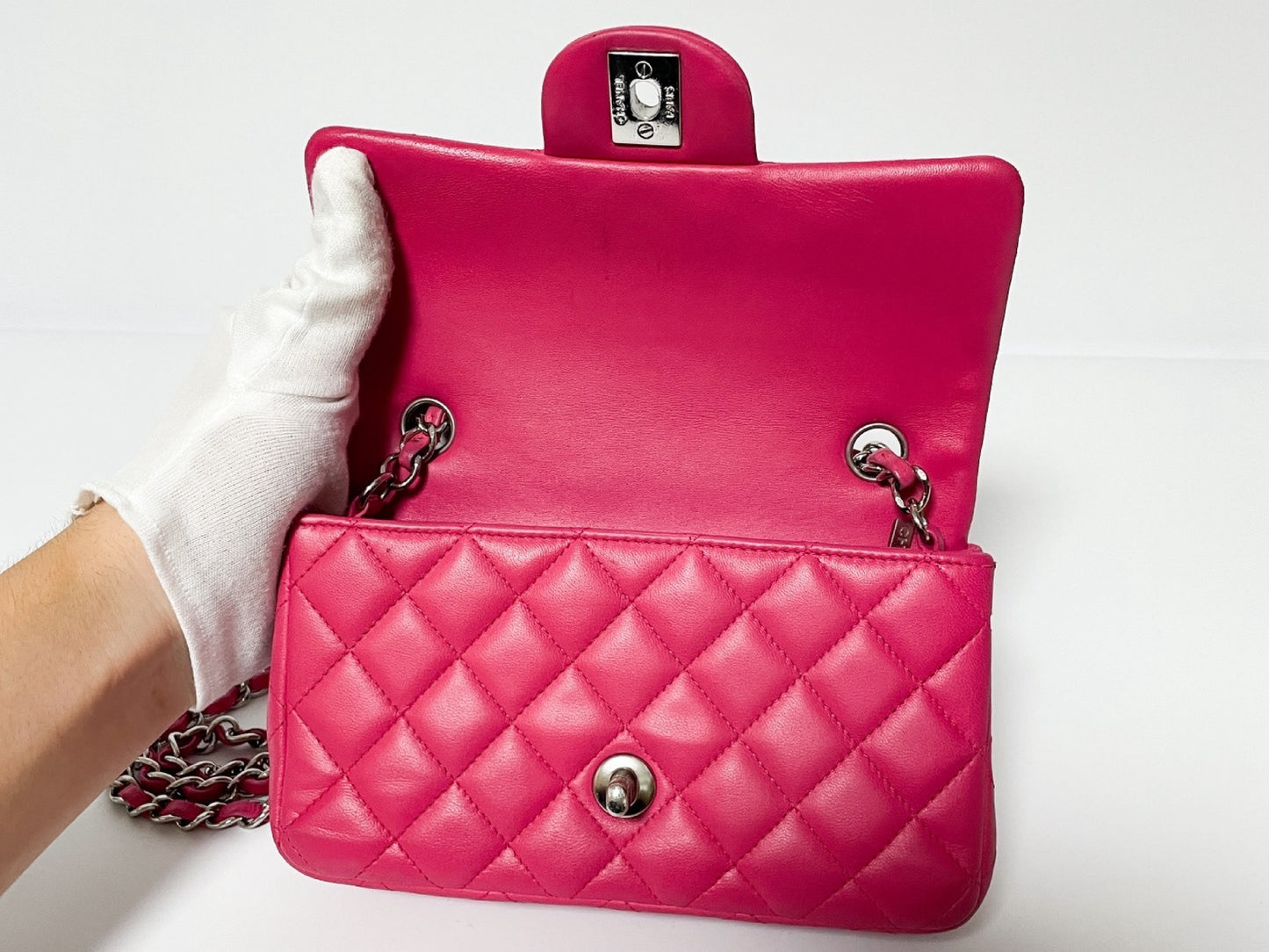 CHANEL Single Flap Mini Matelasse Pink Shoulder Bag with Seal