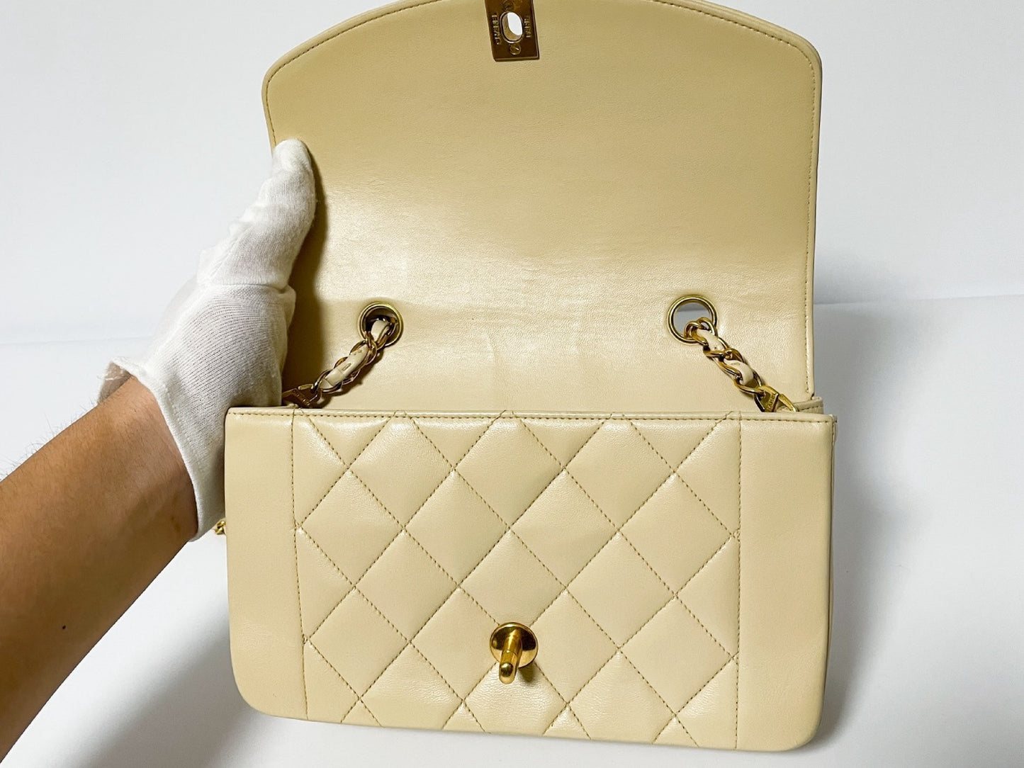 CHANEL Diana Beige Lambskin Matelasse Shoulder Bag with Seal