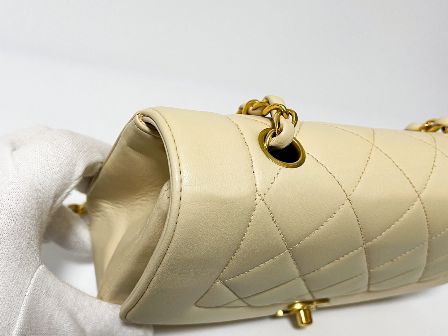 CHANEL Diana Beige Lambskin Matelasse Shoulder Bag with Seal