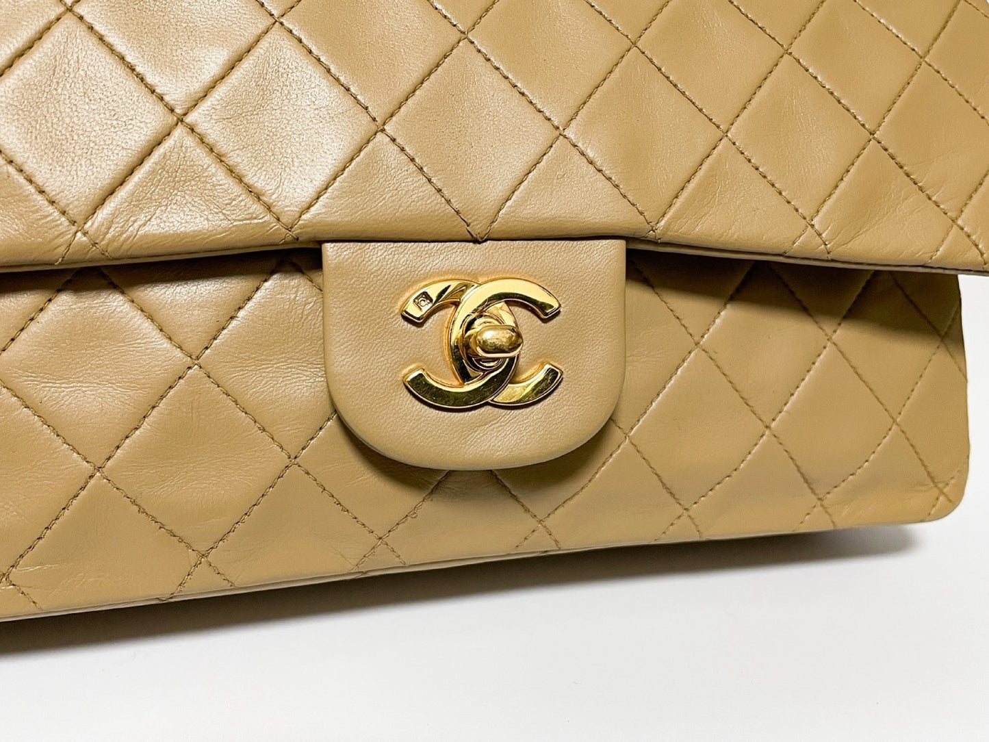 CHANEL Double Flap Matelasse Beige Lambskin Shoulder Bag with Seal