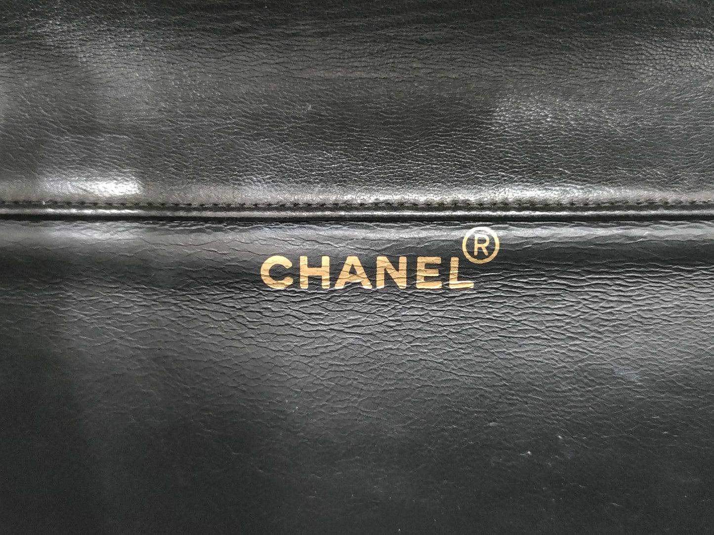 CHANEL shoulder bag