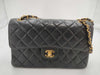 CHANEL shoulder bag