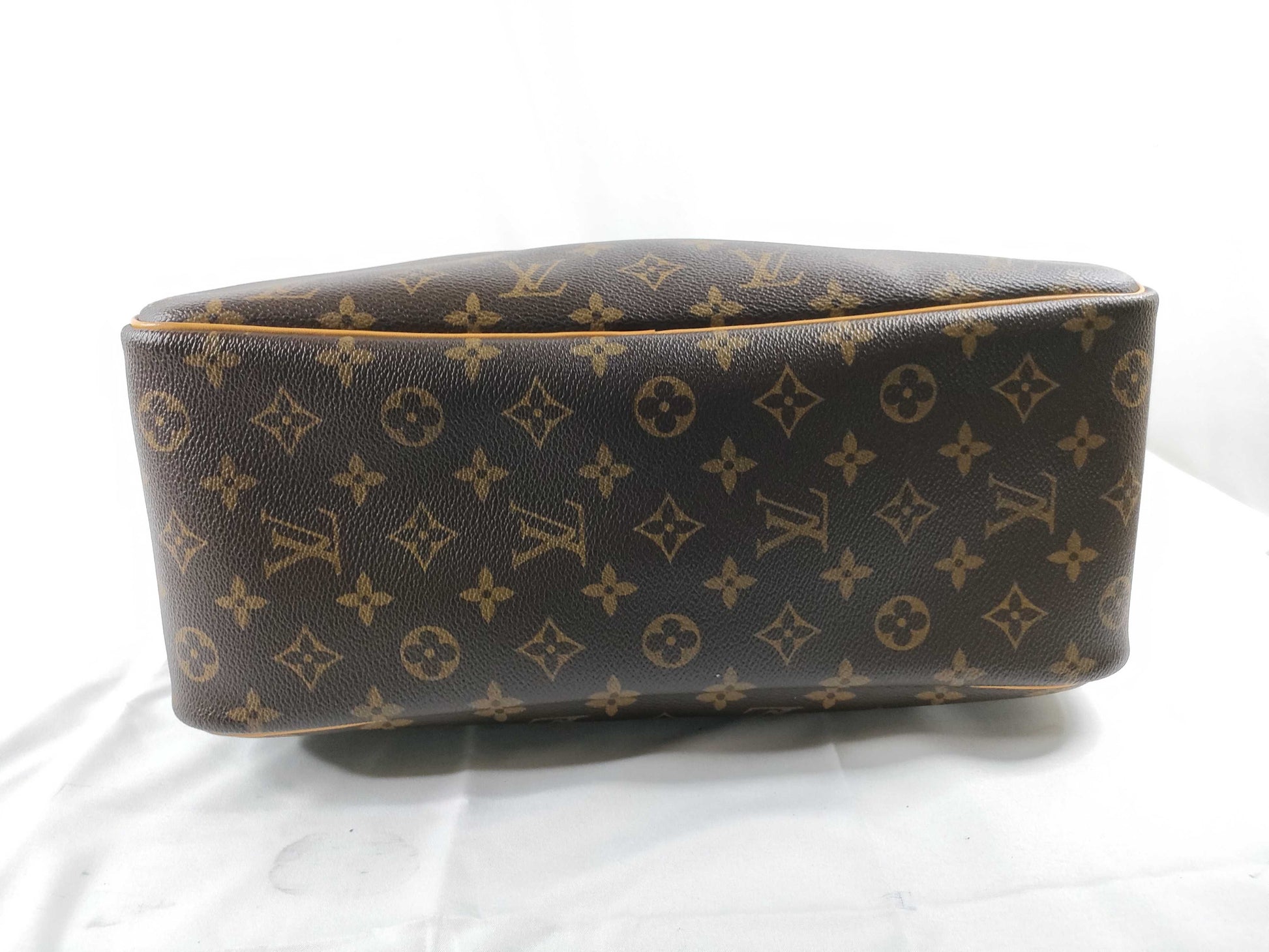LOUIS VUITTON Monogram LV Deauville Bag Handbag
