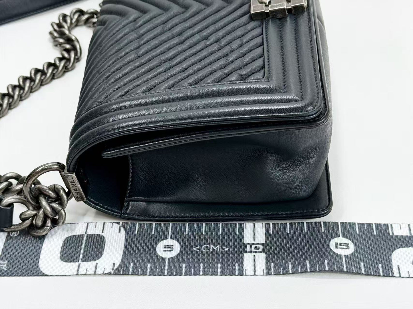 CHANEL Boy Chevron Wrinkled Shoulder Bag, W25cm, Approx. 20s, Vintage S Hardware, Dark Color, with Seal, 20772622
