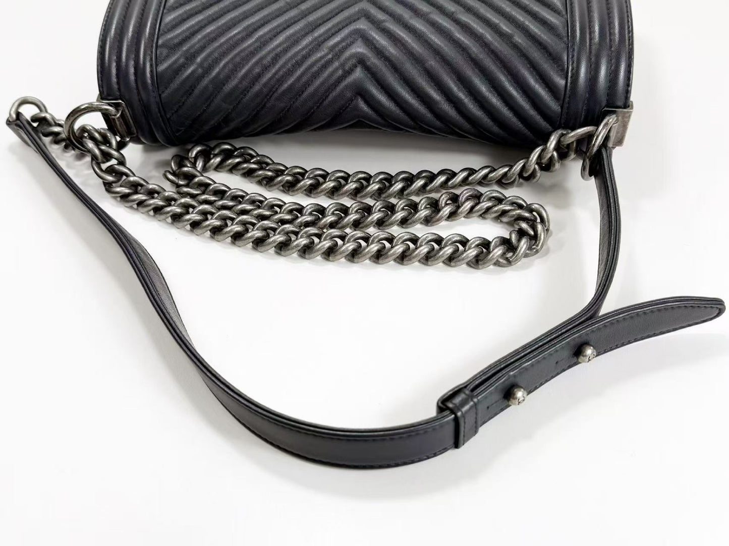 CHANEL Boy Chevron Wrinkled Shoulder Bag, W25cm, Approx. 20s, Vintage S Hardware, Dark Color, with Seal, 20772622