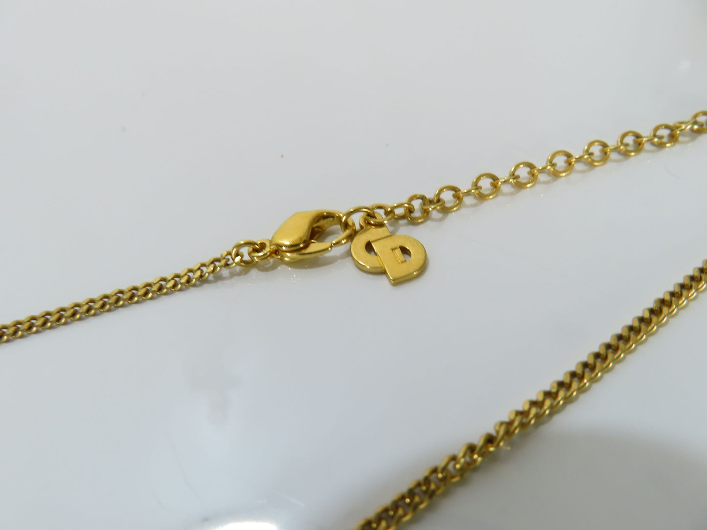 Christian Dior DIOR logo necklace necklace
