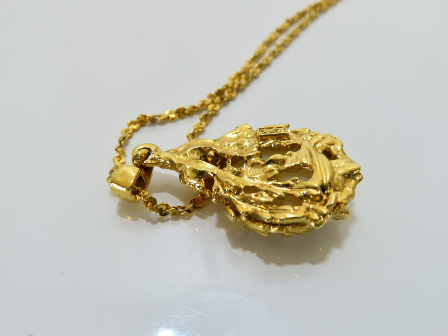 Yves Saint Laurent SAINT LAURENTYSL NC Large Faux Pearl Necklace