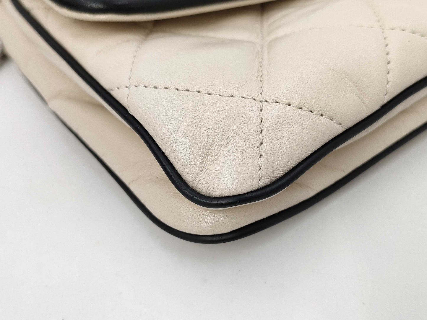 CHANEL CHANEL Shoulder Bag 2.55 East West White with Seal Chain Shoulder Bag