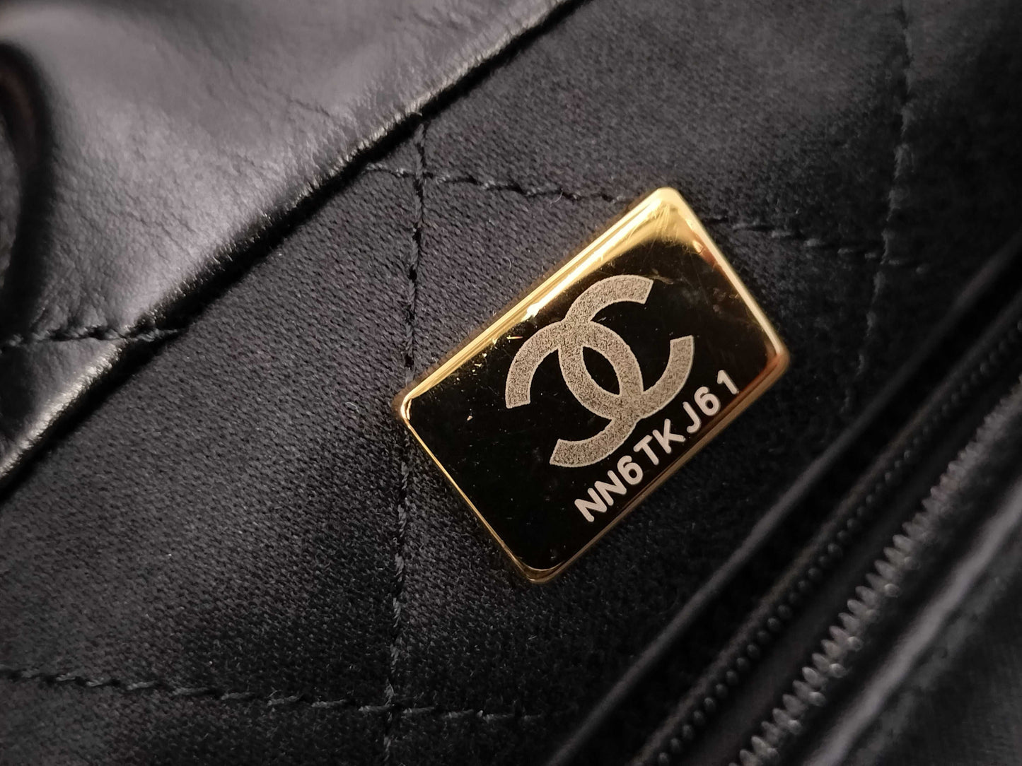 CHANEL CHANEL 22 Shiny Calfskin Chain Shoulder Bag with Gold Hardware and Pouch, AS3260, Serial Number Plate, Black, Shoulder Bag