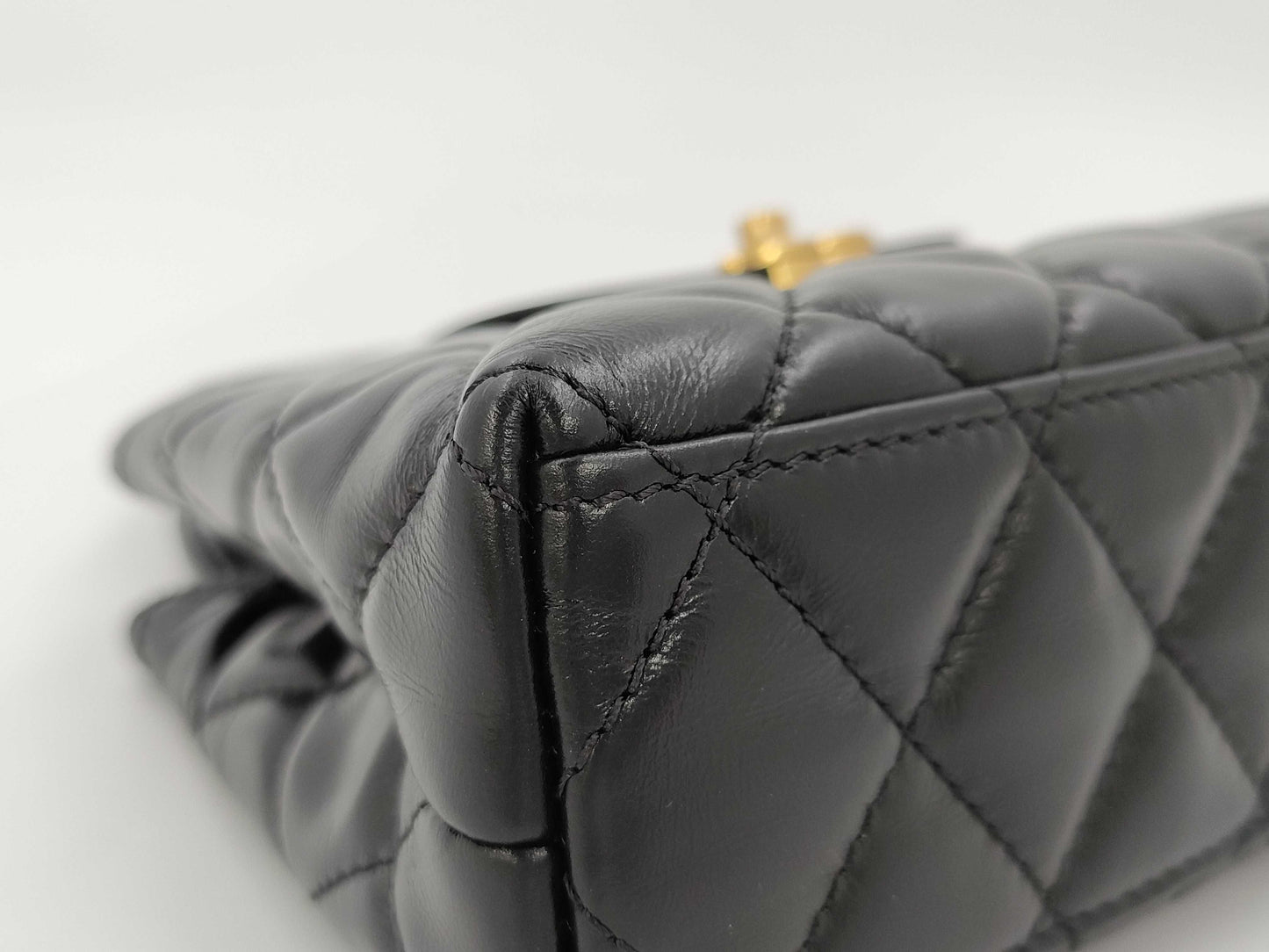 CHANEL Matelasse 2-Way Handbag with Gold Hardware, Chain Shoulder Bag, W19cm, AS4416, Serial Number Plate, Black