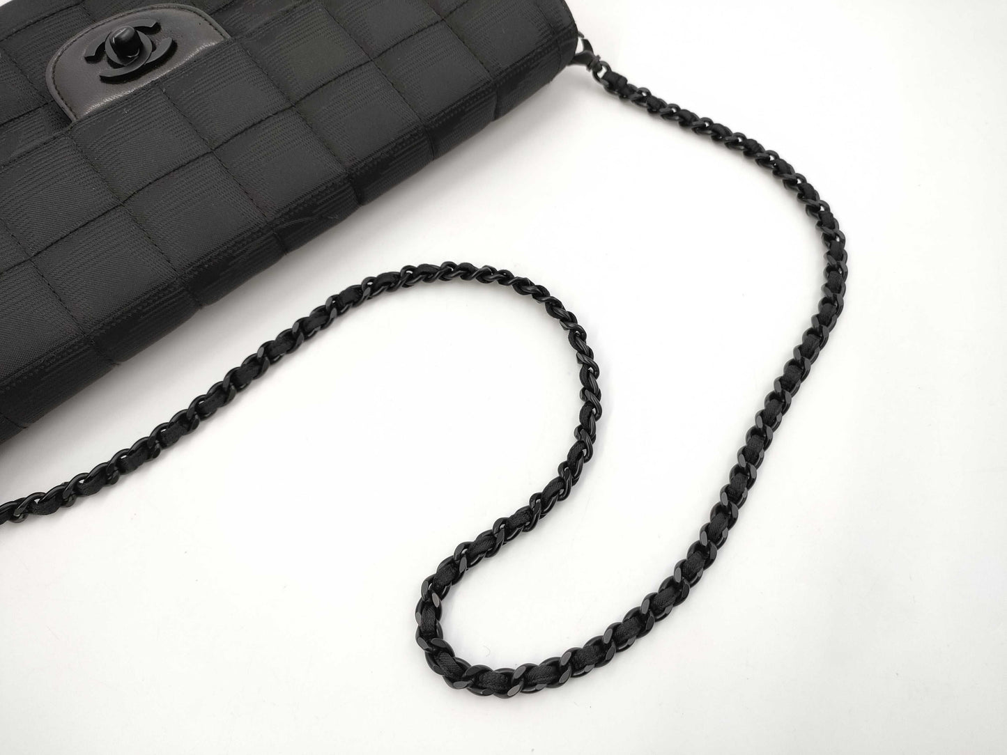 CHANEL Neutra Chain Shoulder Bag with Box and Guarantee Card