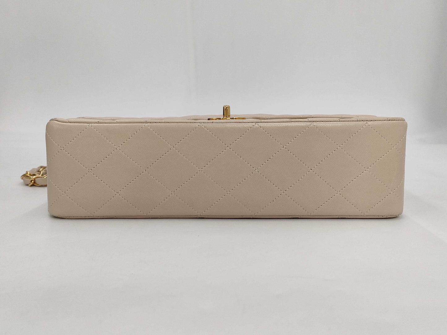 CHANEL Matelasse 25 Beige Lambskin Shoulder Bag with Box and Guarantee Card