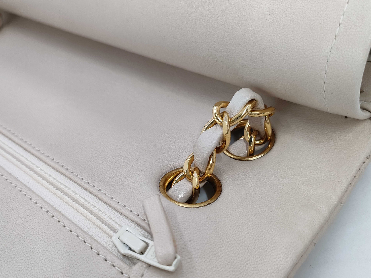 CHANEL Matelasse 25 Beige Lambskin Shoulder Bag with Box and Guarantee Card