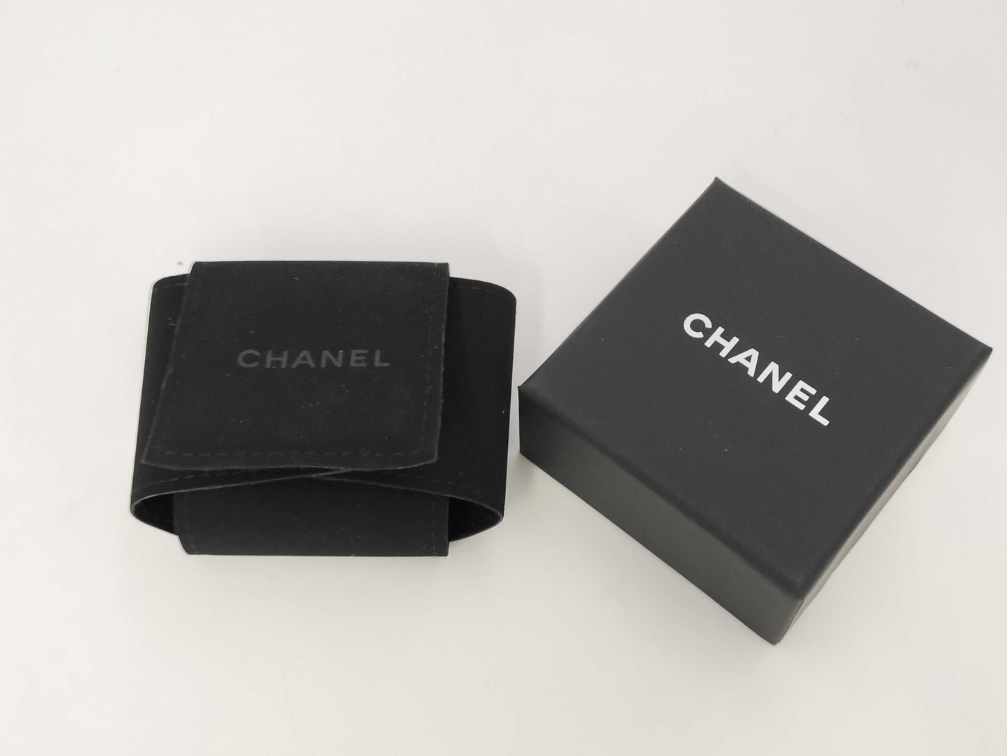 CHANEL Round Logo Coco Mark Black B24C Earrings