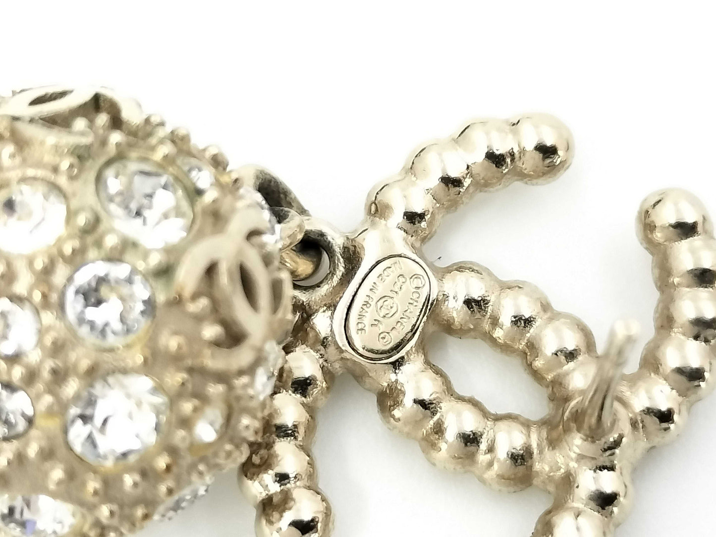 CHANEL Swing C21K Mirror Ball Coco Mark Pearl Earrings