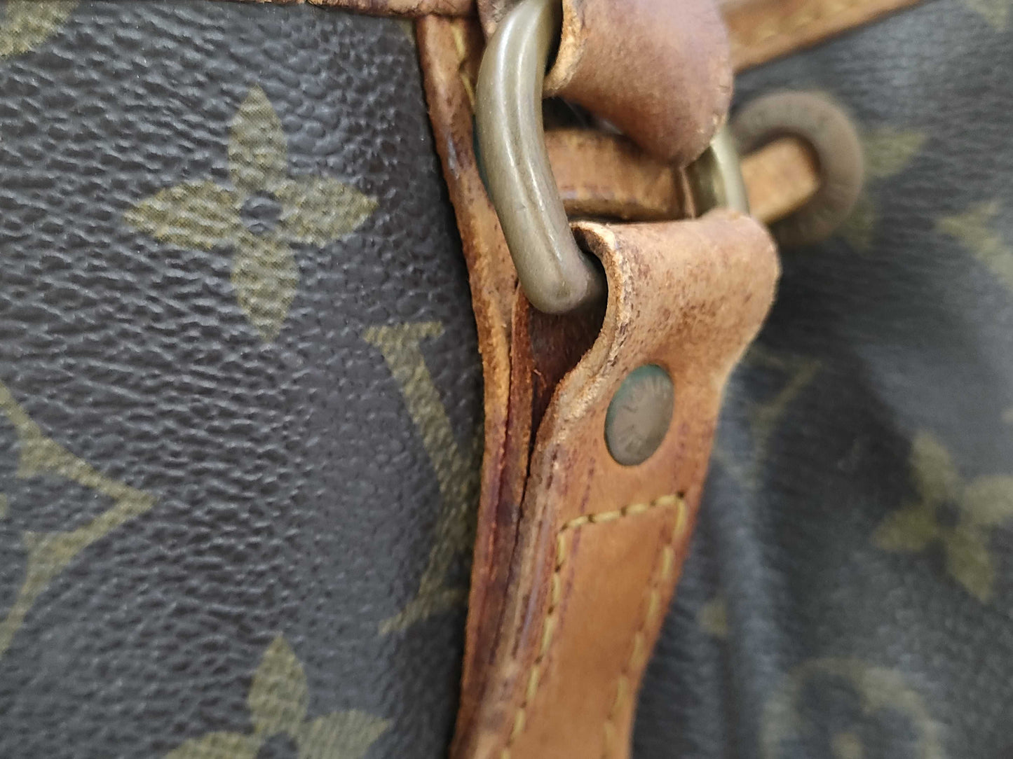 LOUIS VUITTON Monogram Noe Shoulder Bag
