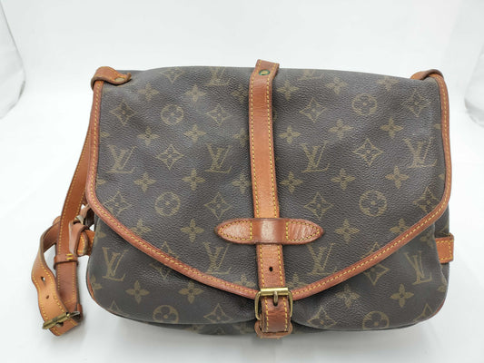 LOUIS VUITTON Monogram Saumur 30 Shoulder Bag