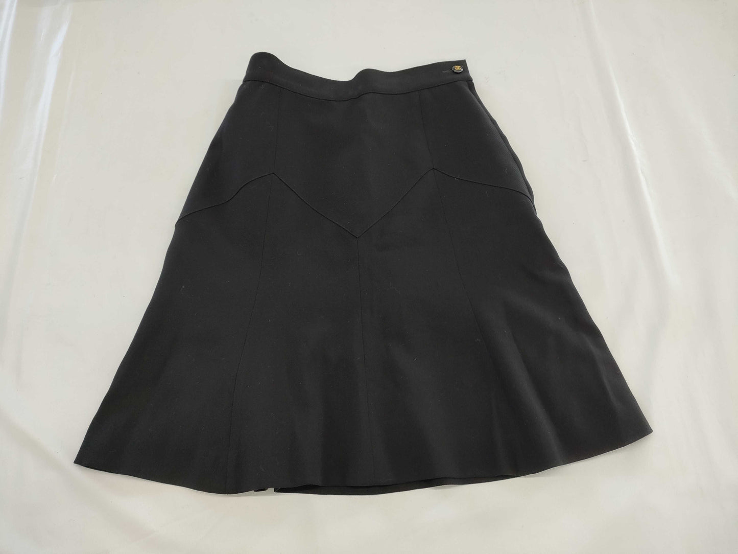 CHANEL size 34 skirt