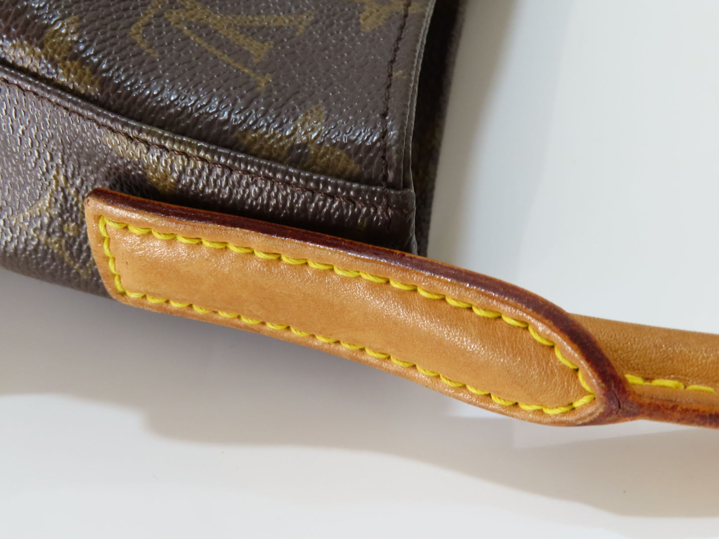 LOUIS VUITTON Monogram Looping GM M51145 Shoulder Bag