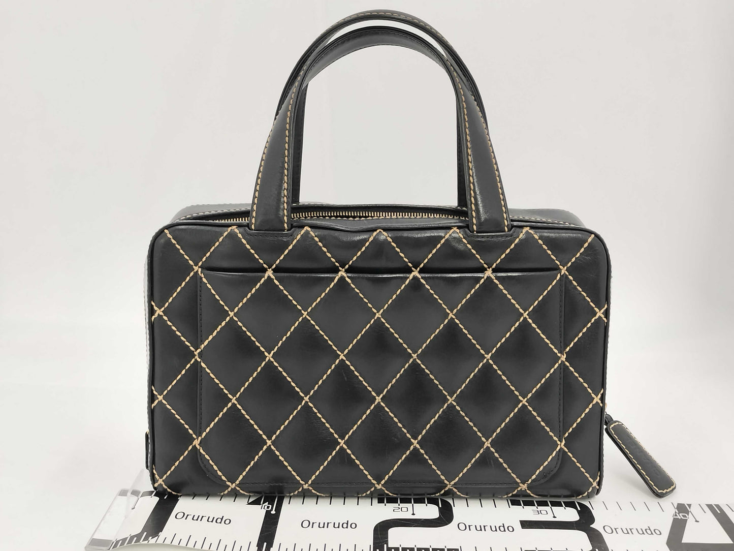 CHANEL Wild Stitch Calfskin Black GD Hardware A18121 7639185 Seal Included No Card Included Handbag
