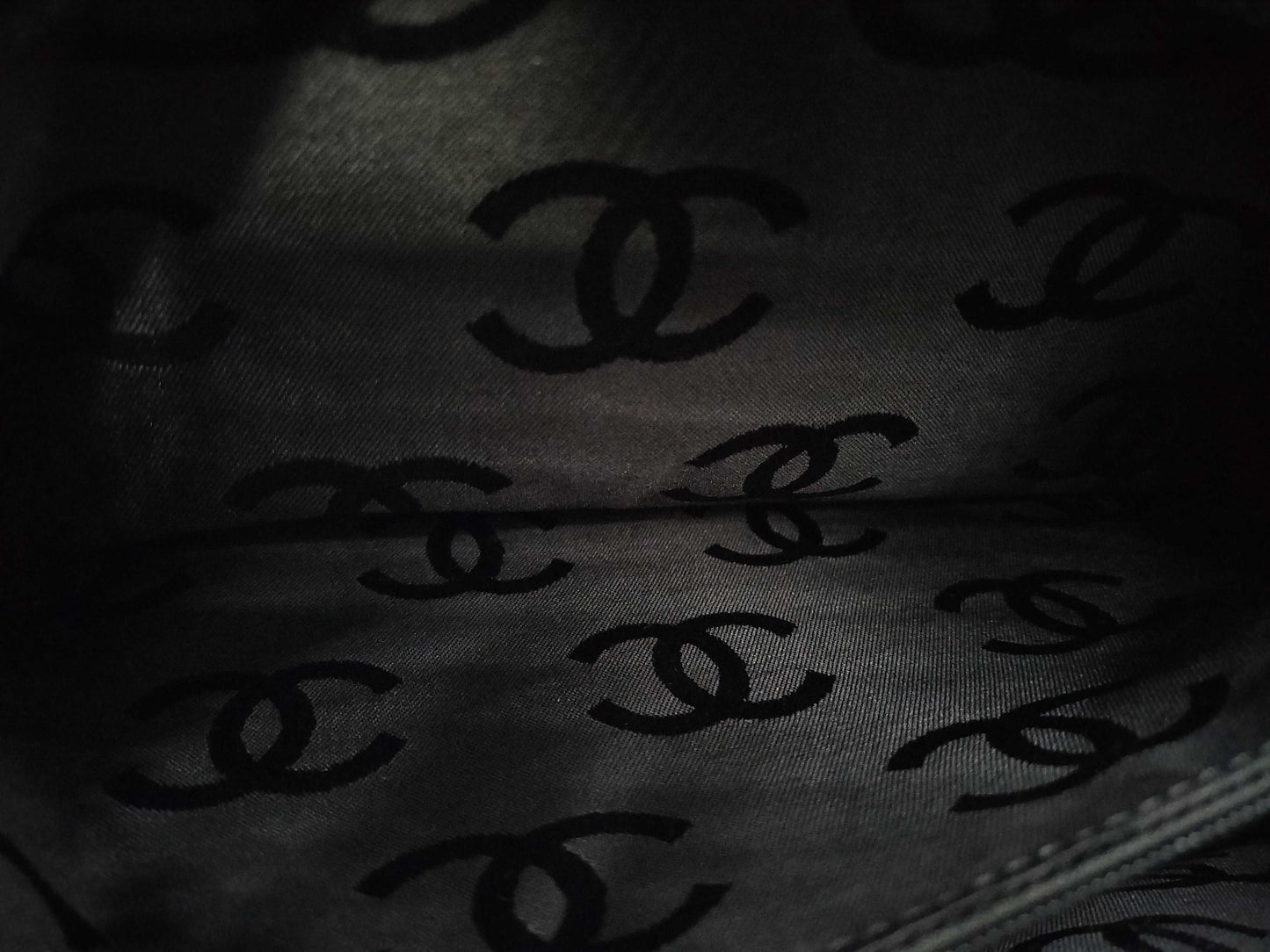 CHANEL Wild Stitch Calfskin Black GD Hardware A18121 7639185 Seal Included No Card Included Handbag