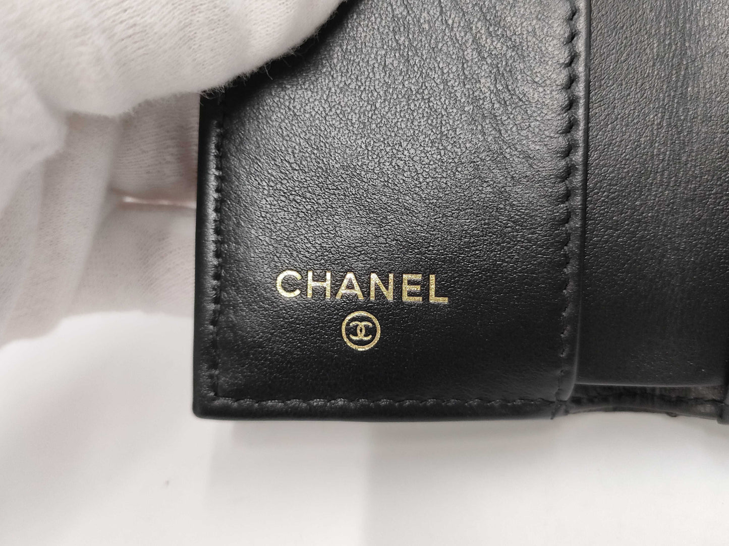 CHANEL Tri-fold Wallet Limited Edition