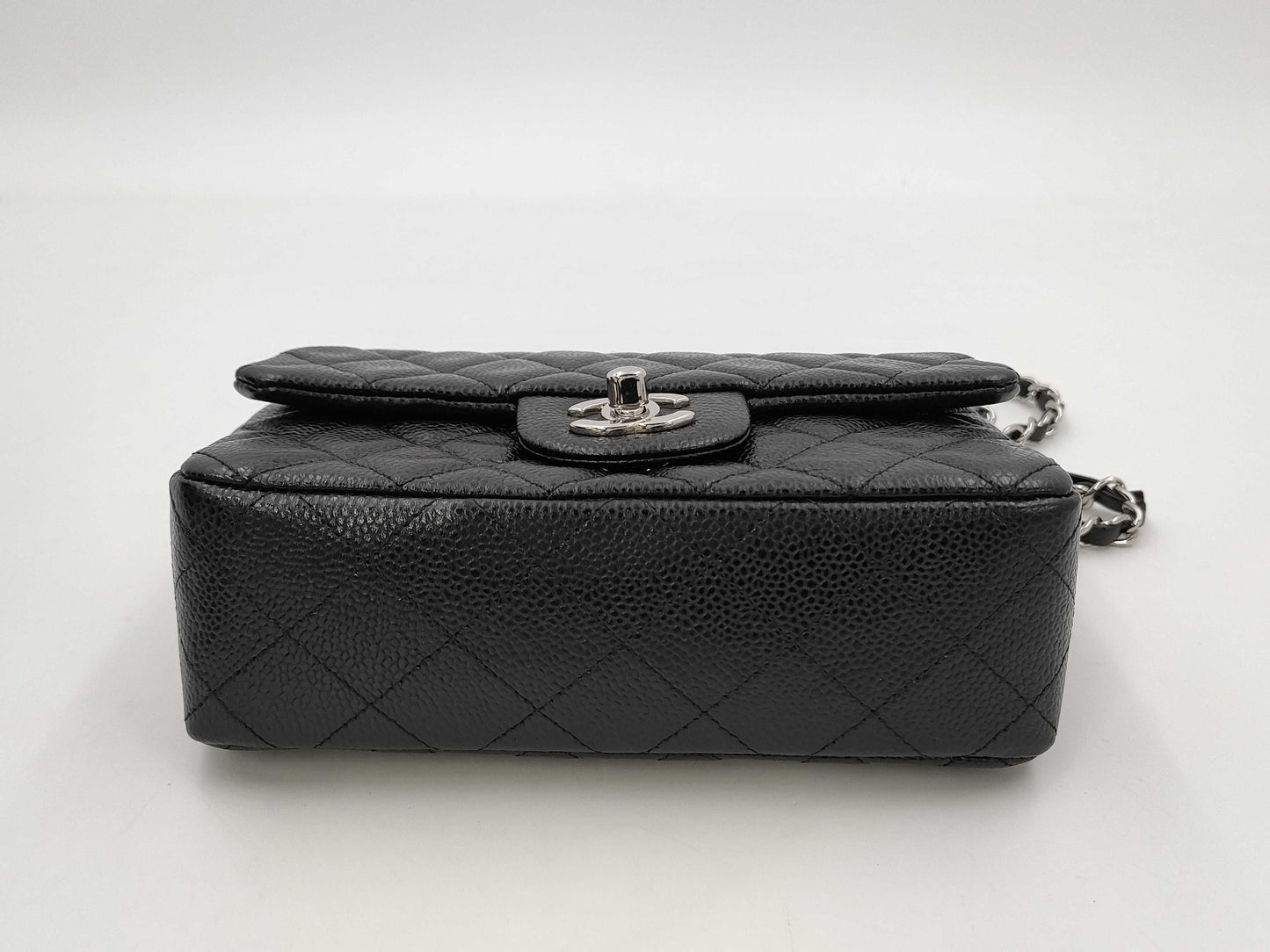 CHANEL Chain Shoulder Bag Black 15 Series Shoulder Bag