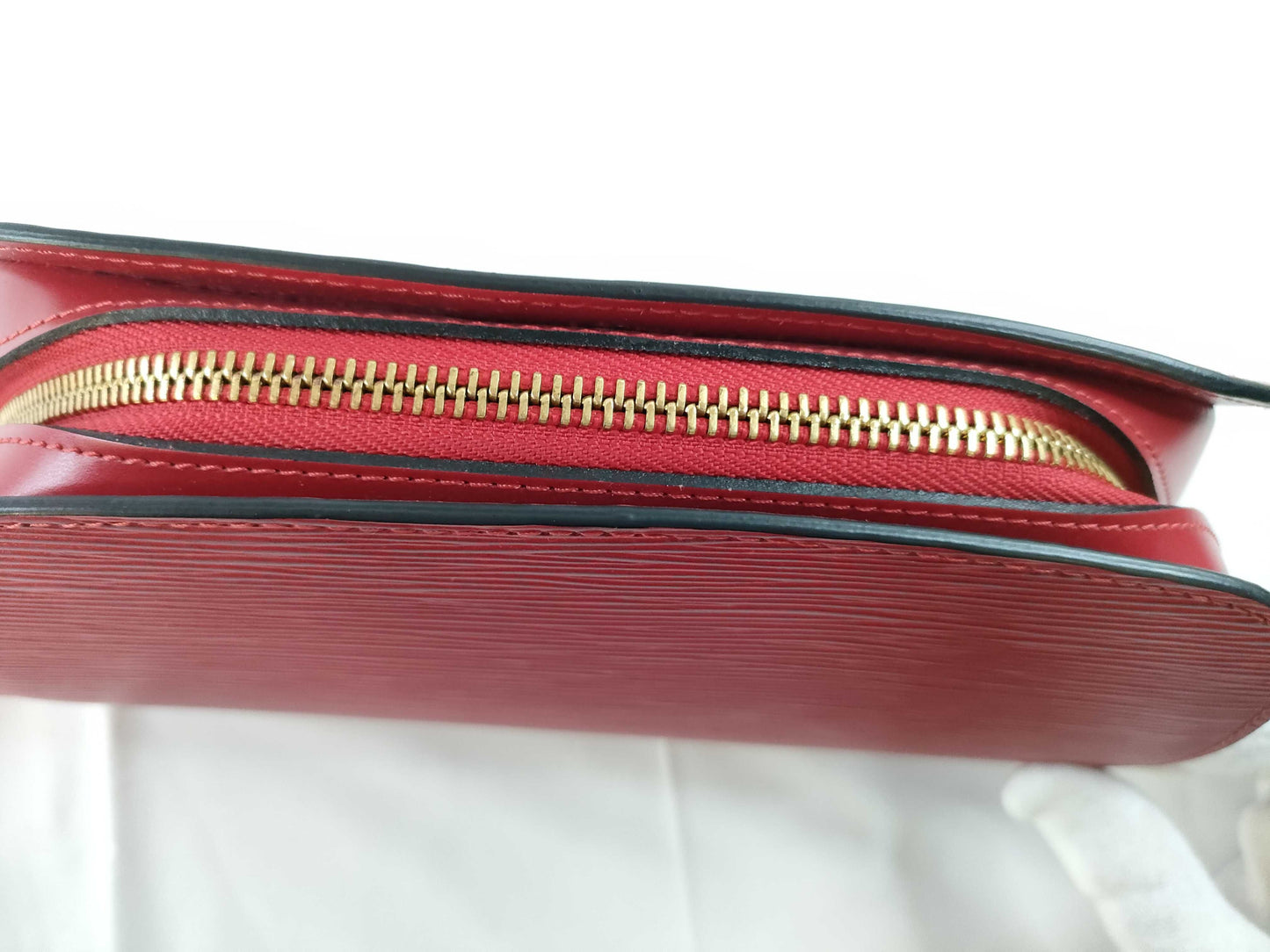 LOUIS VUITTON Epi Dauphine Red Clutch Bag