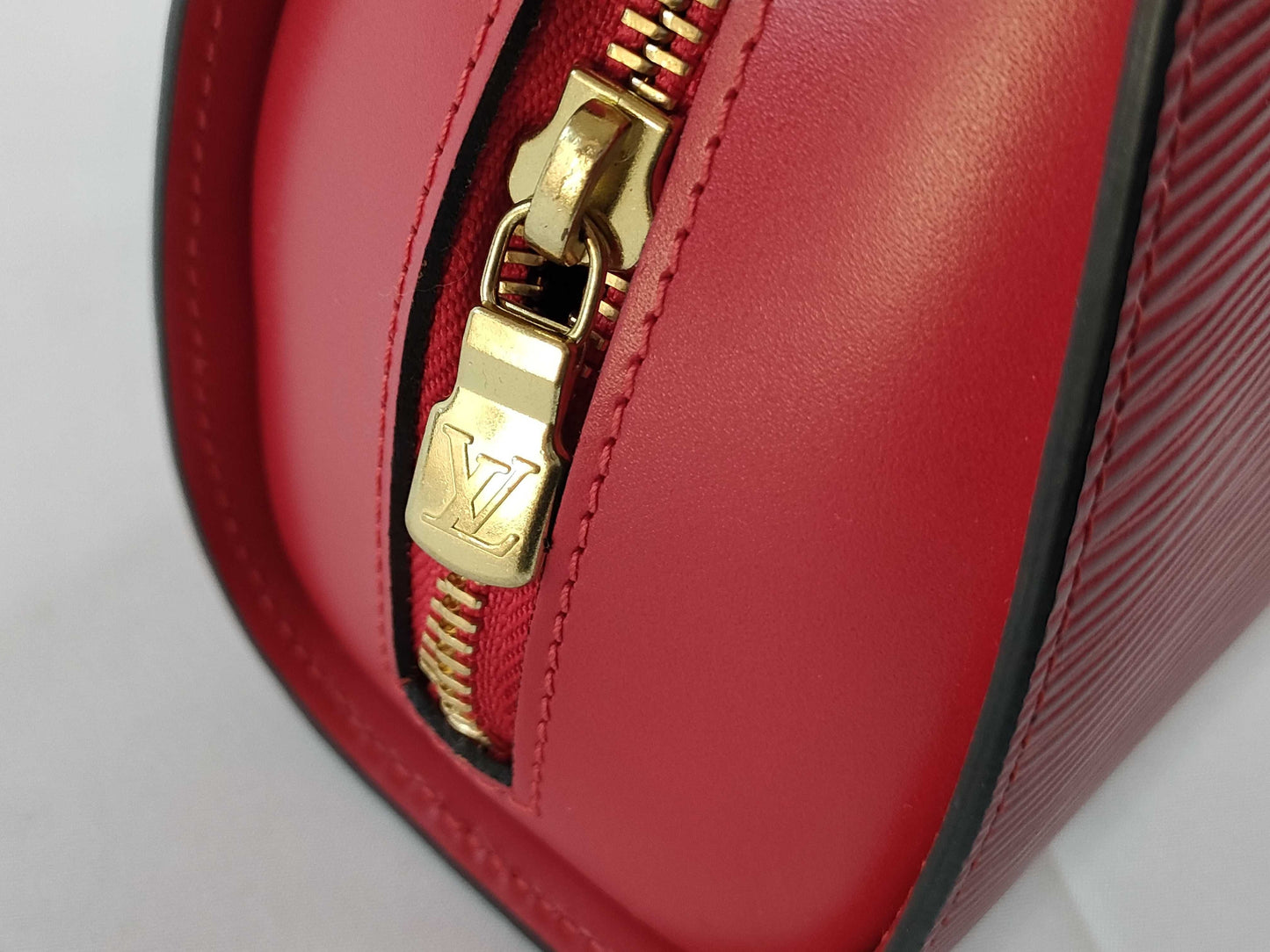 LOUIS VUITTON Epi Dauphine Red Clutch Bag