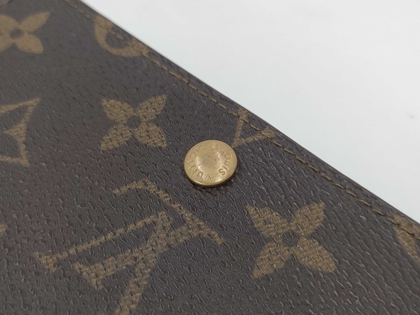 LOUIS VUITTON Monogram Louis Vuitton Monogram Wallet