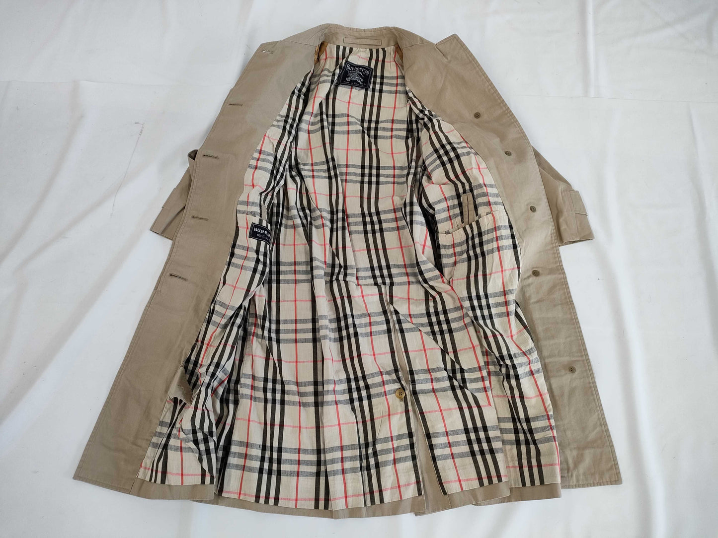 BURBERRY Women's Coat in Beige with Belt and Nova Check Lining