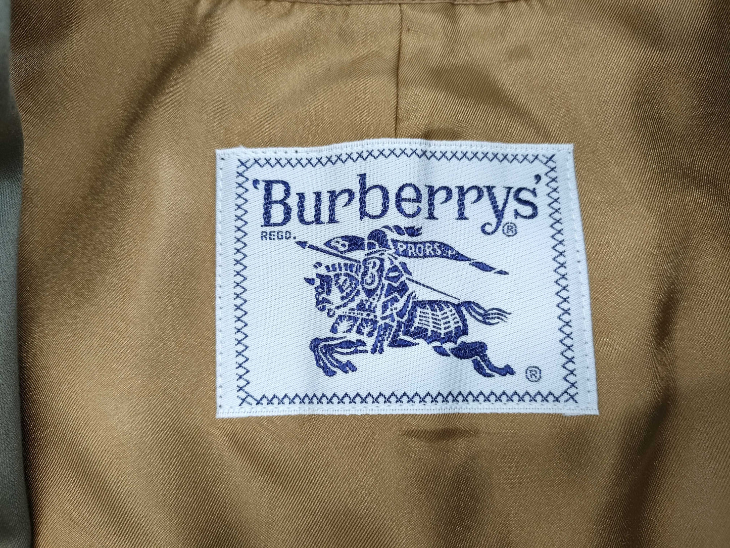 BURBERRY Women's Long Trench Coat with Belt and Liner, 9AR
