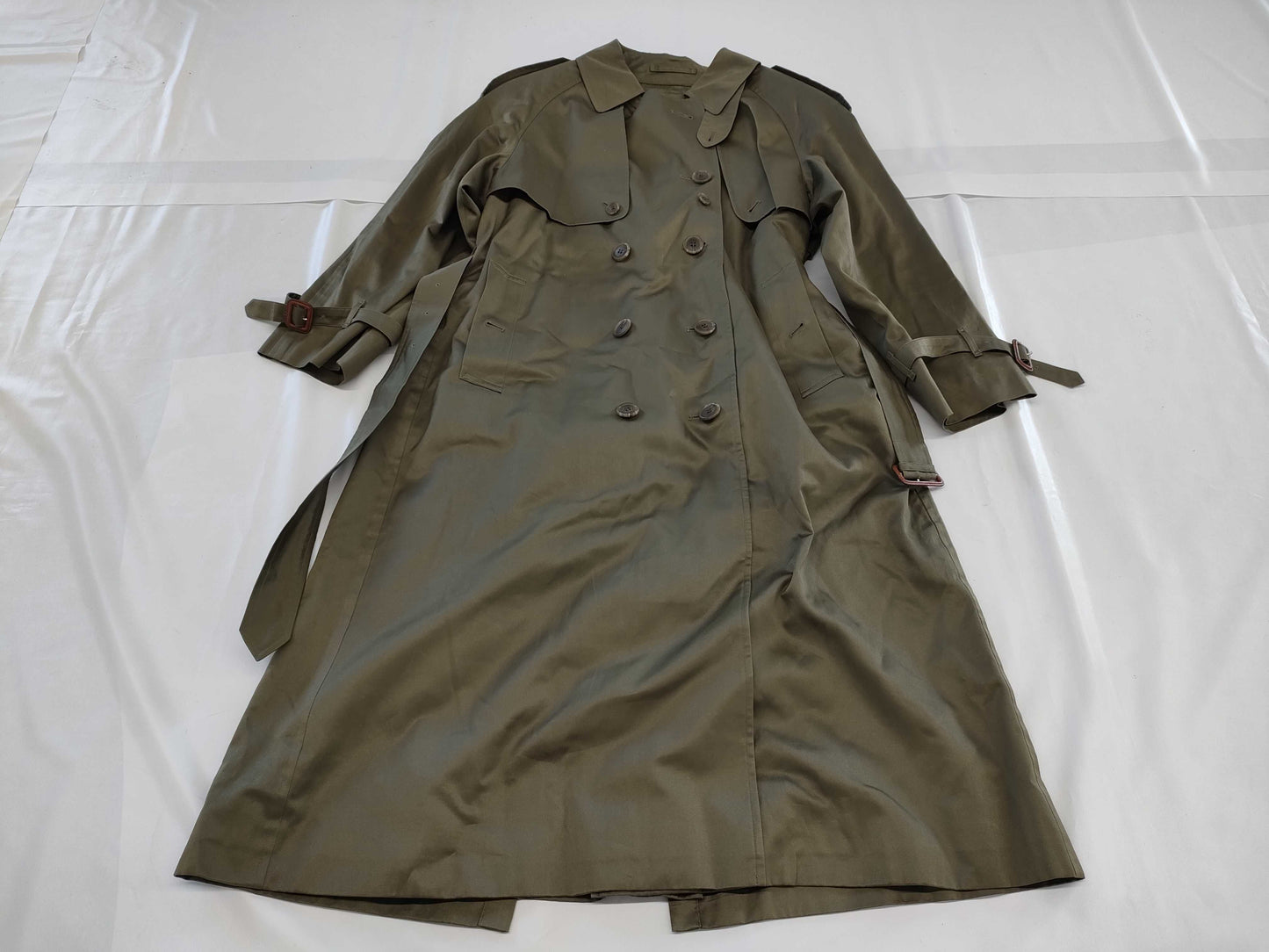 BURBERRY Women's Long Trench Coat with Belt and Liner, 9AR