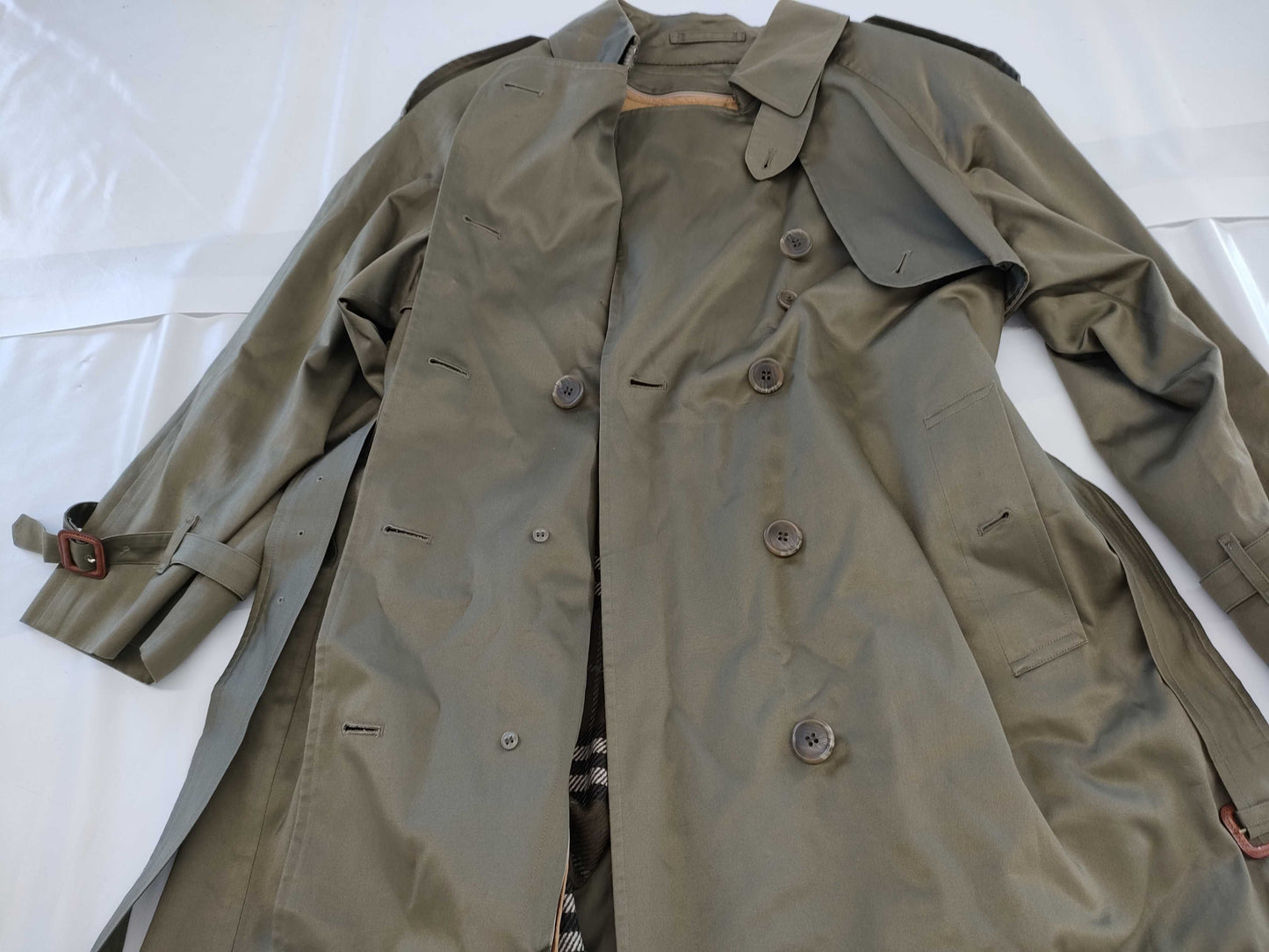 BURBERRY Women's Long Trench Coat with Belt and Liner, 9AR