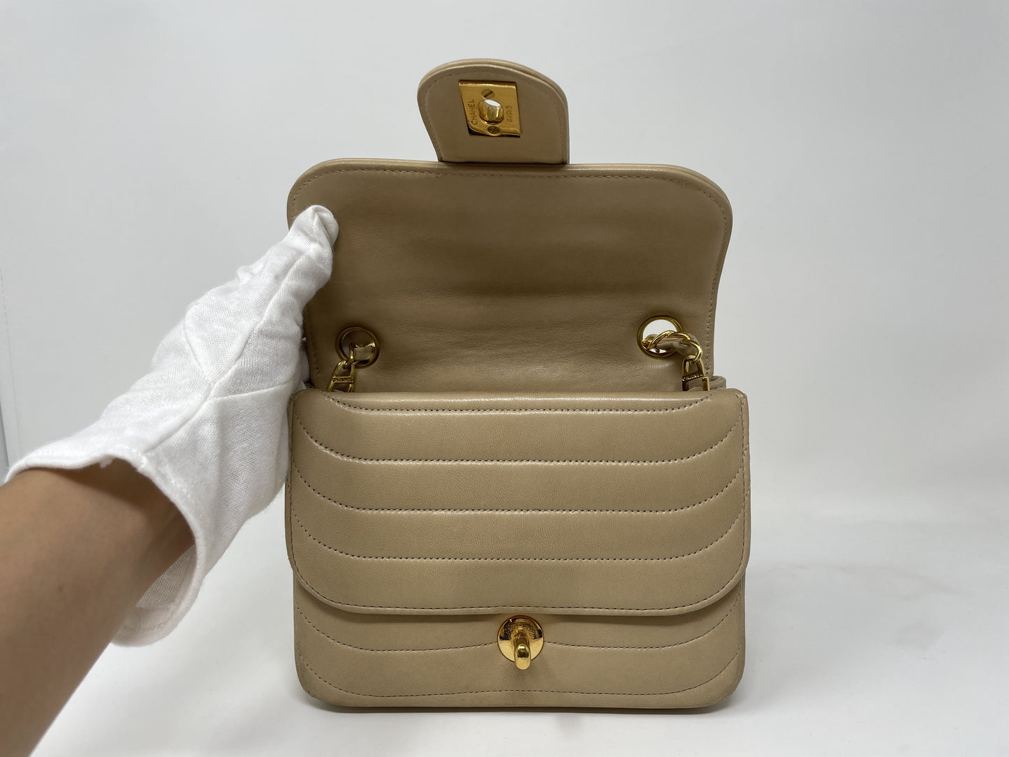 CHANEL CHANEL Shoulder Bag Lambskin Wave Stitch Beige Shoulder Bag