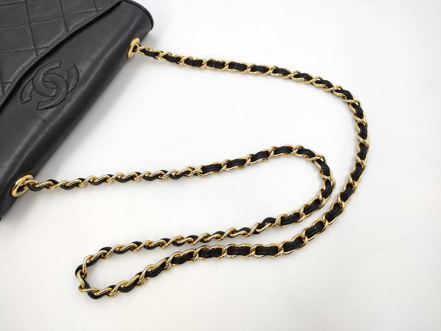 CHANEL Lamb Matelasse Coco Mark Shoulder Bag