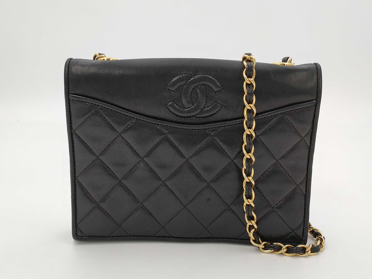 CHANEL Lamb Matelasse Coco Mark Shoulder Bag