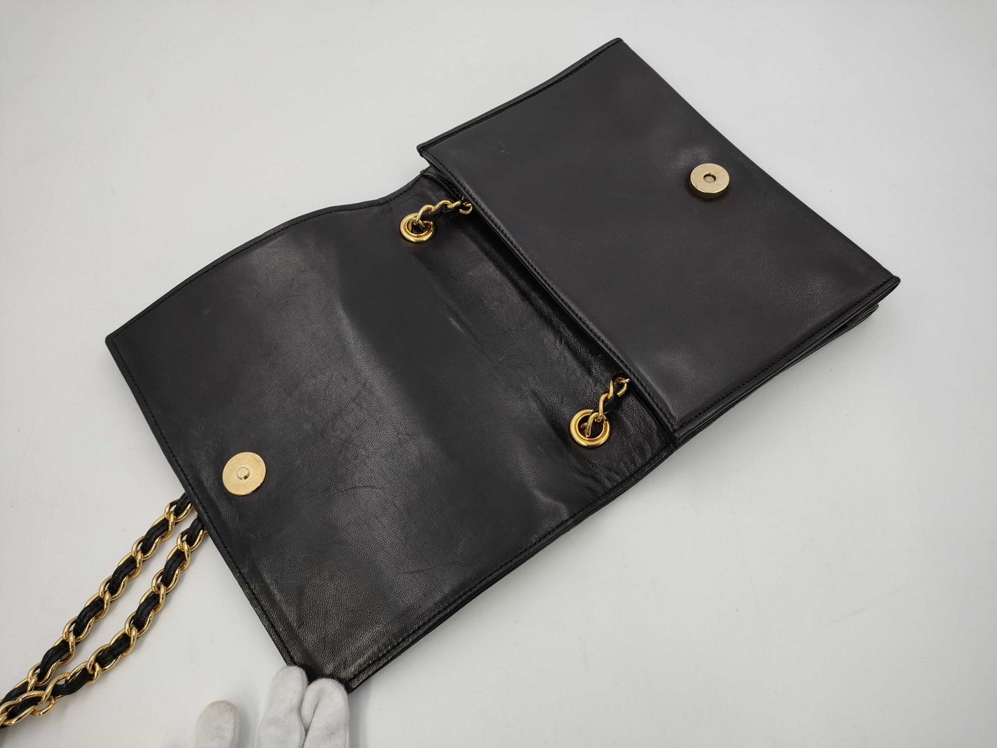 CHANEL Lamb Matelasse Coco Mark Shoulder Bag
