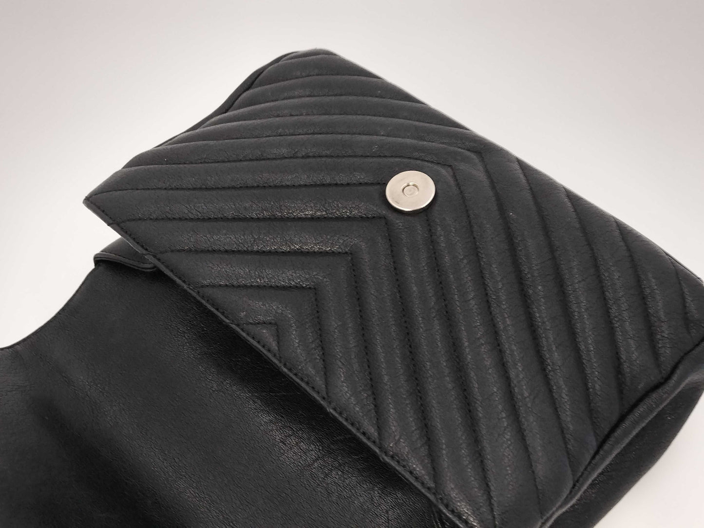 Yves Saint Laurent YSL Shoulder Bag