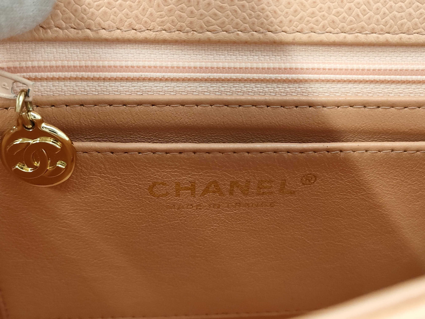 CHANEL CHANEL Mini Matelasse Caviar Skin Pink with Seal No. 8 Shoulder Bag
