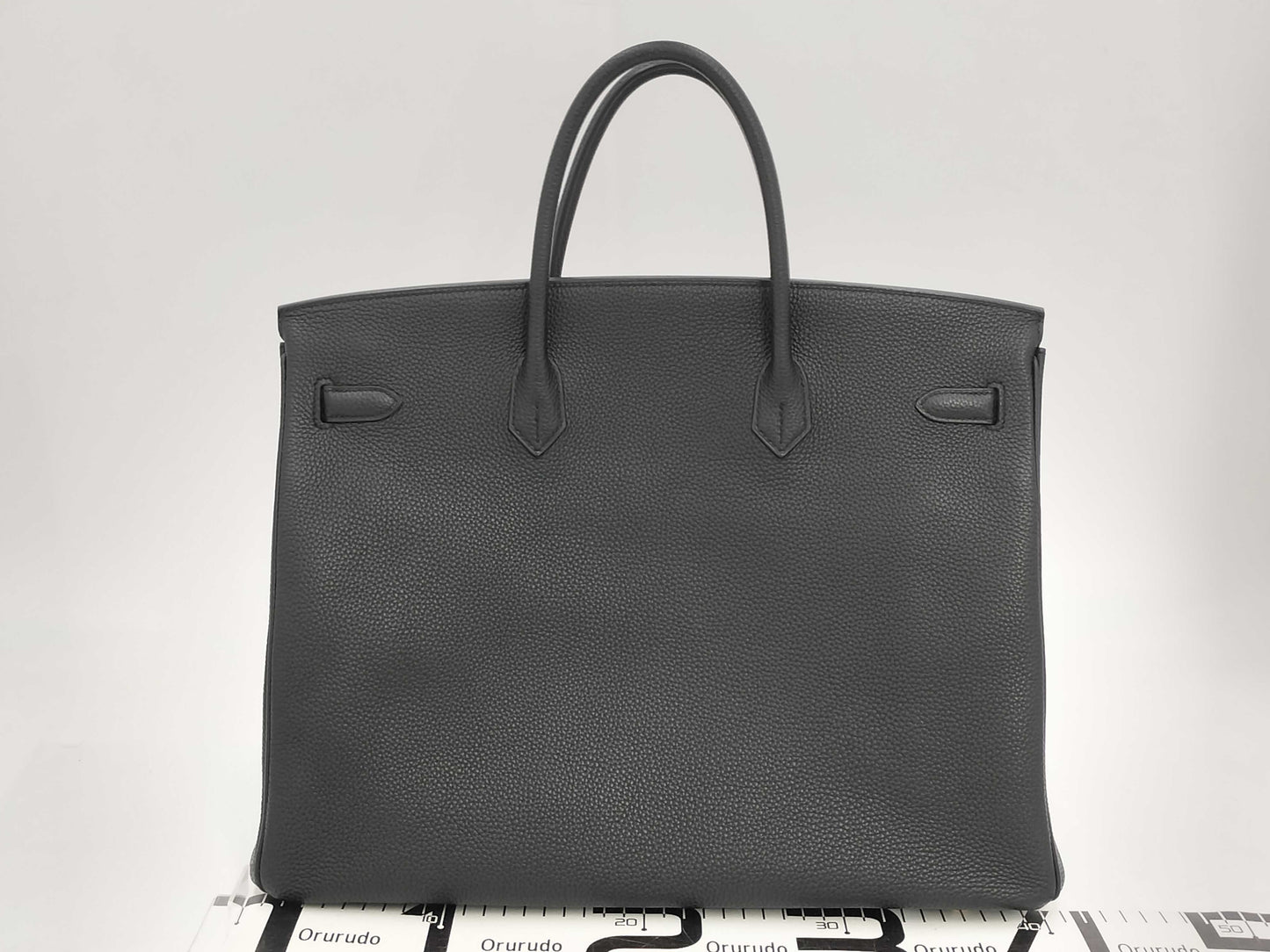 HERMES Birkin 40 Togo C Stamp with Yacht Padlock and Twilly Handbag