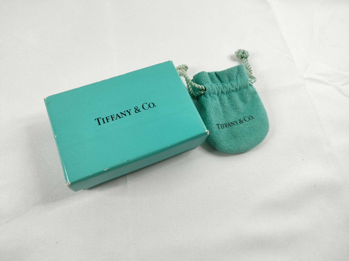 Tiffany & Co. Tiffany Open Heart Necklace Top with Box and Dust Bag