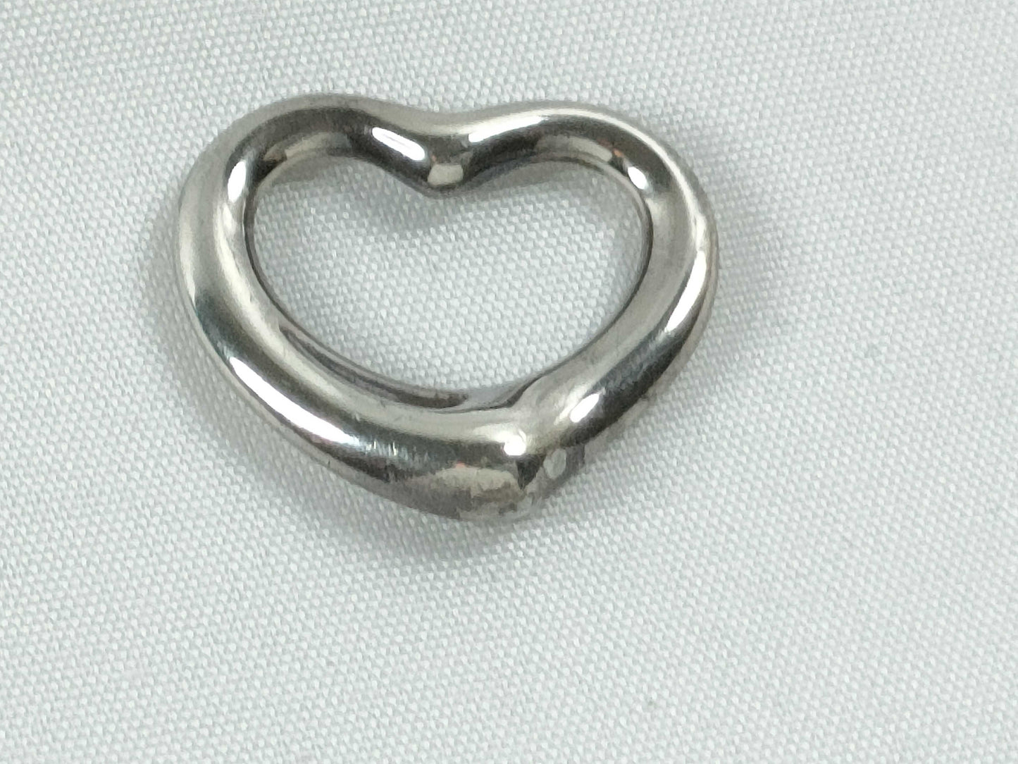 Tiffany & Co. Tiffany Open Heart Necklace Top with Box and Dust Bag