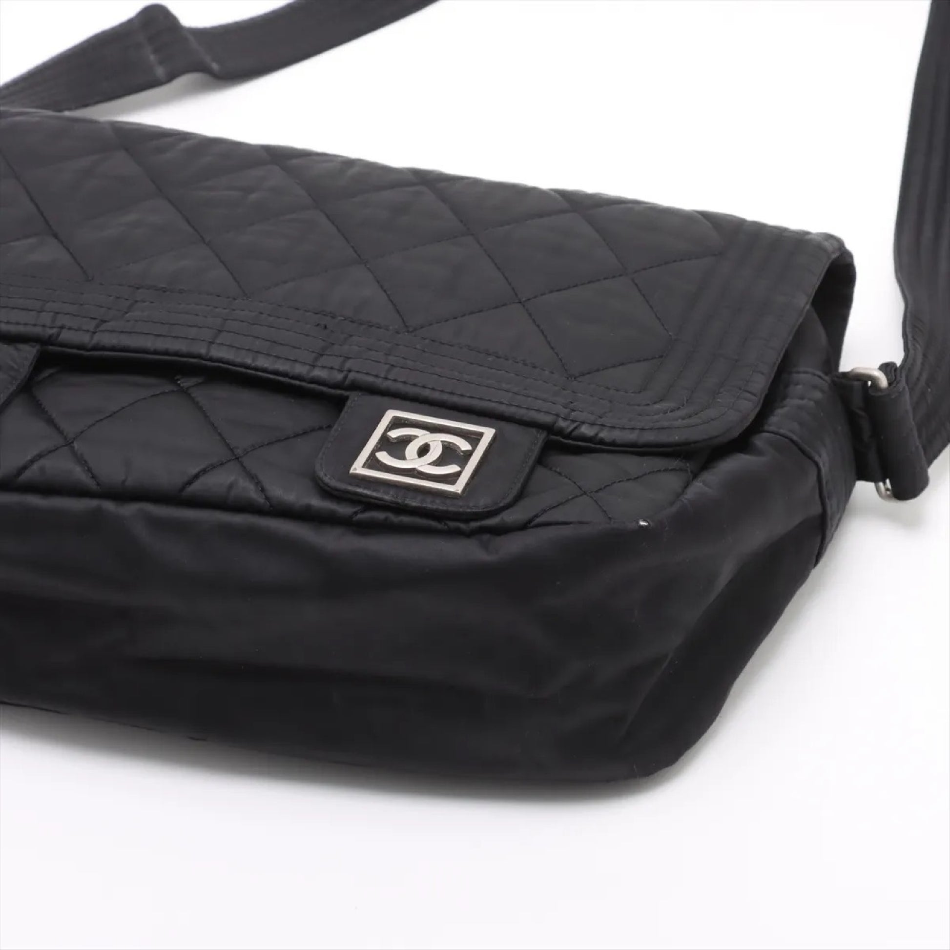 CHANEL Sport Line Messenger Bag with Coco Mark Quilted Nylon. 10328801 Shoulder Bag