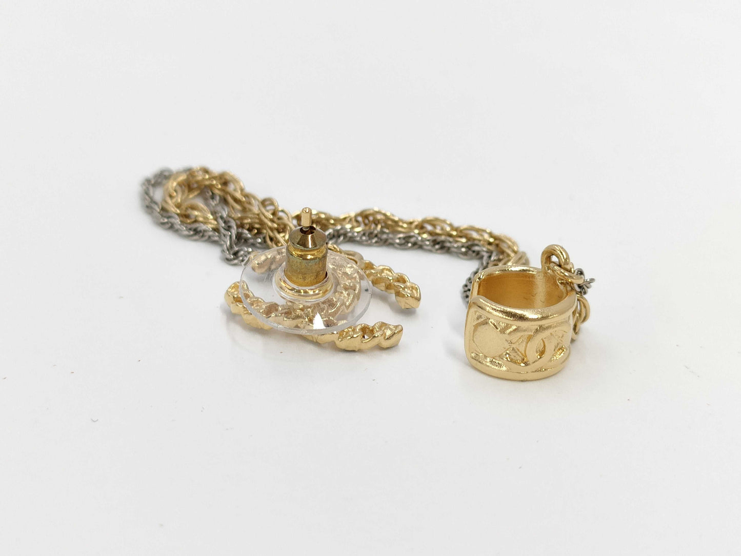 CHANEL 20P Ear Cuff/Piercing