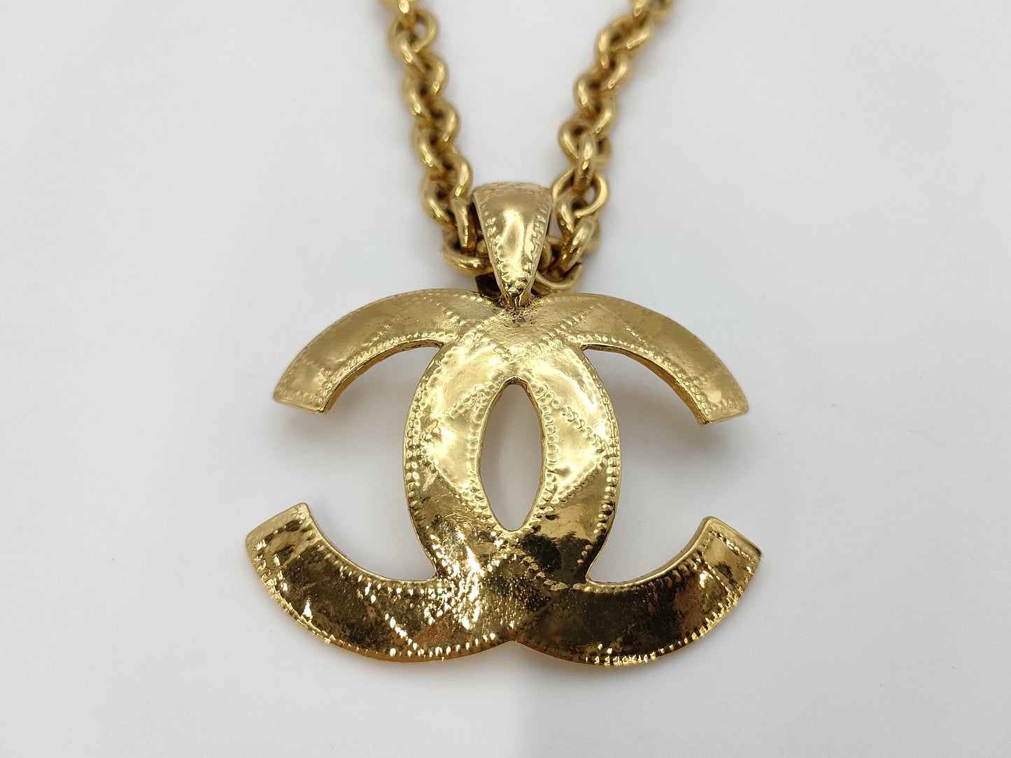 CHANEL Coco 94P Necklace