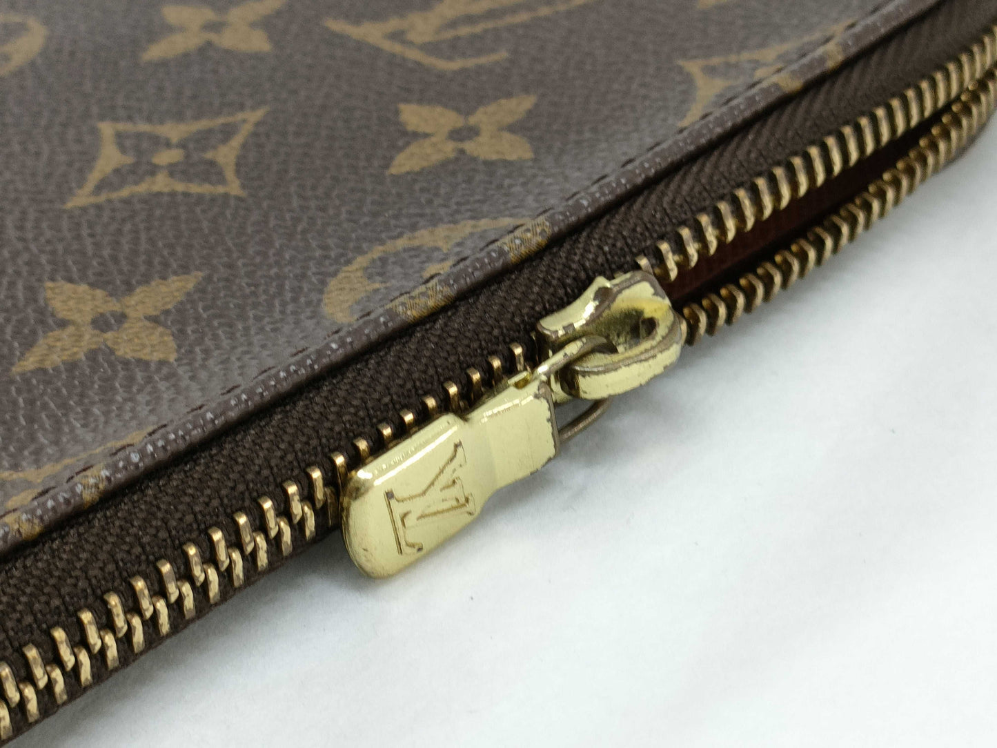 LOUIS VUITTON Monogram Poche Document TH0928 Clutch Bag