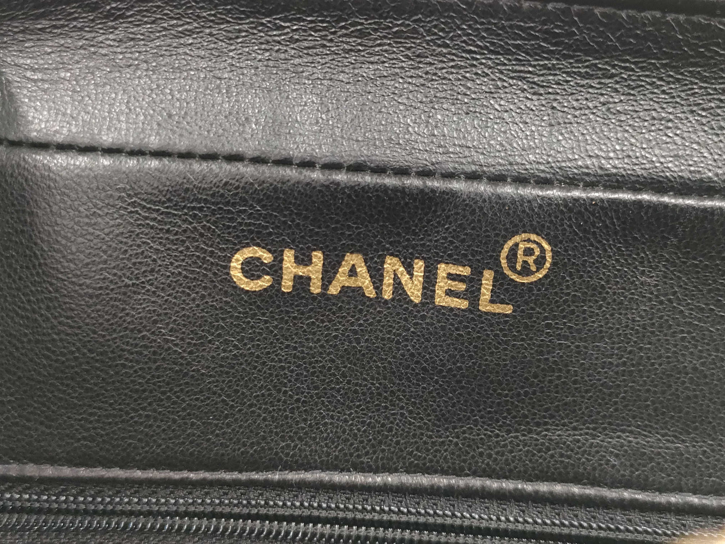 CHANEL CHANEL 2-Face Matelasse Chain Shoulder Bag, Black x White, Card and Sticker Included, Rare
