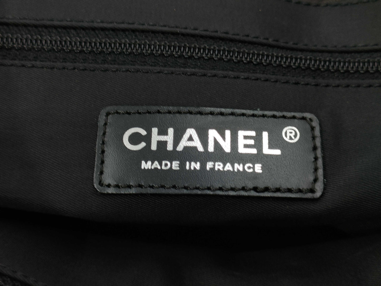 CHANEL New Travel Line Tote Bag MM Coco Mark Black 10 Series Tote Bag