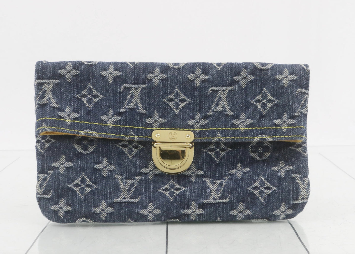 LOUIS VUITTON Monogram Denim Pochette Plat M95007 TH0057 Clutch Bag